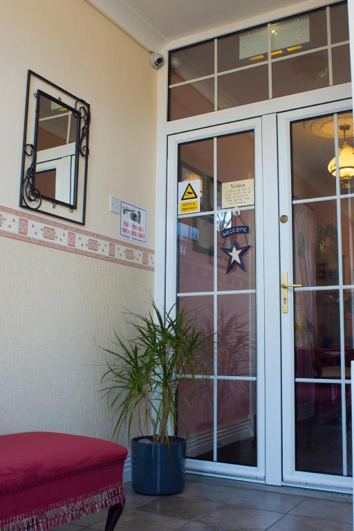 Grove House Bed & Breakfast Карлингфорд Экстерьер фото
